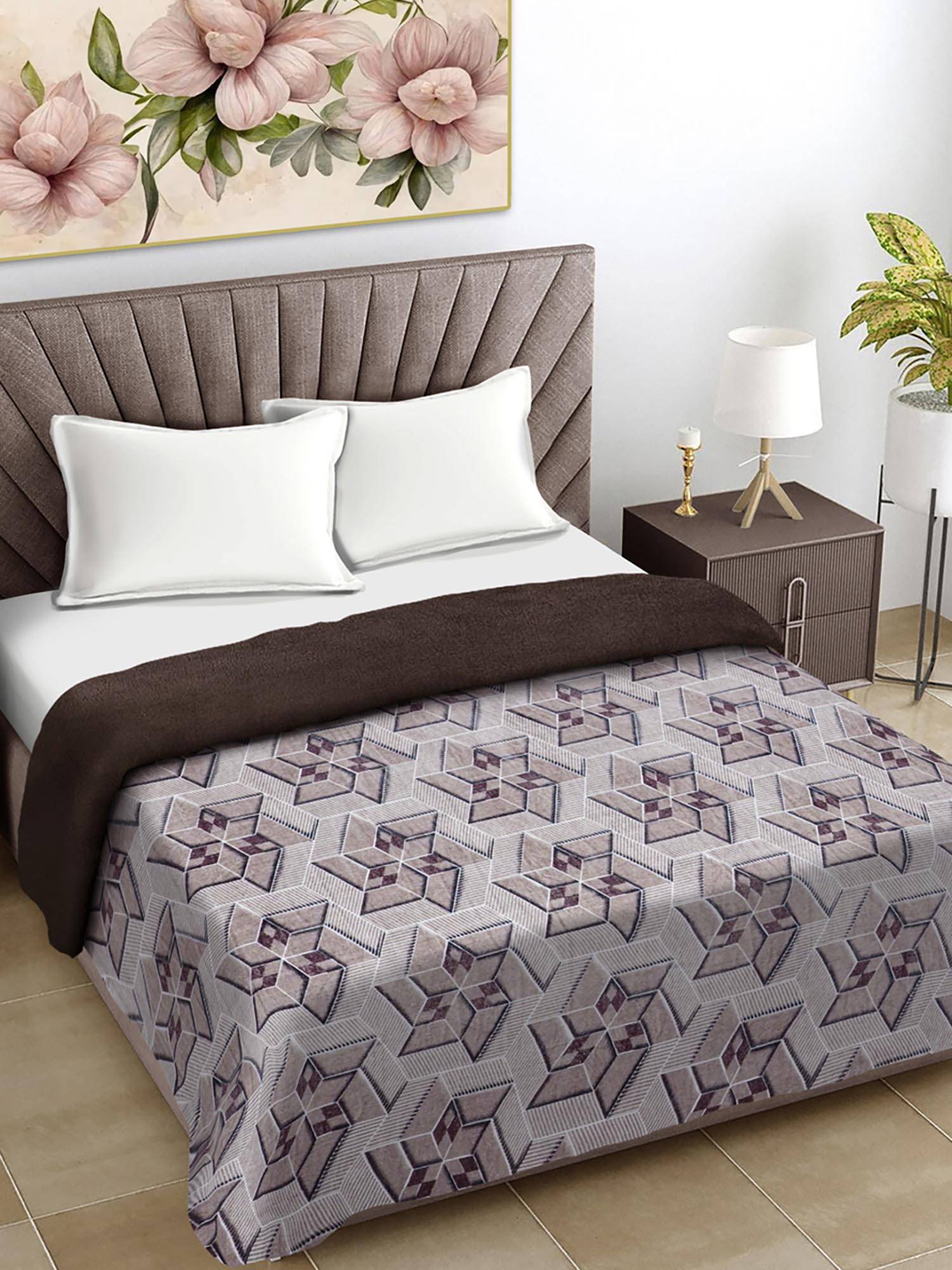FABINALIV Brown Geometric Mild Winter 400 Gsm Woollen Double Bed Comforter King