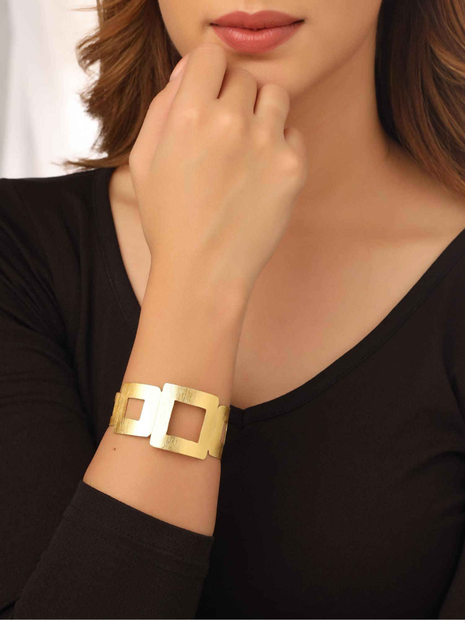 Gahan Womens Gold Plated Adjustable Kada Bracelet