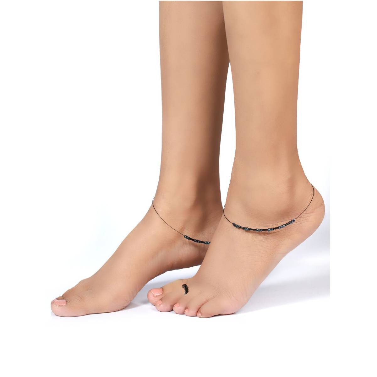 Aatmana Set of 2 Black Handcrafted Anklets and 1 Black Stone Ring