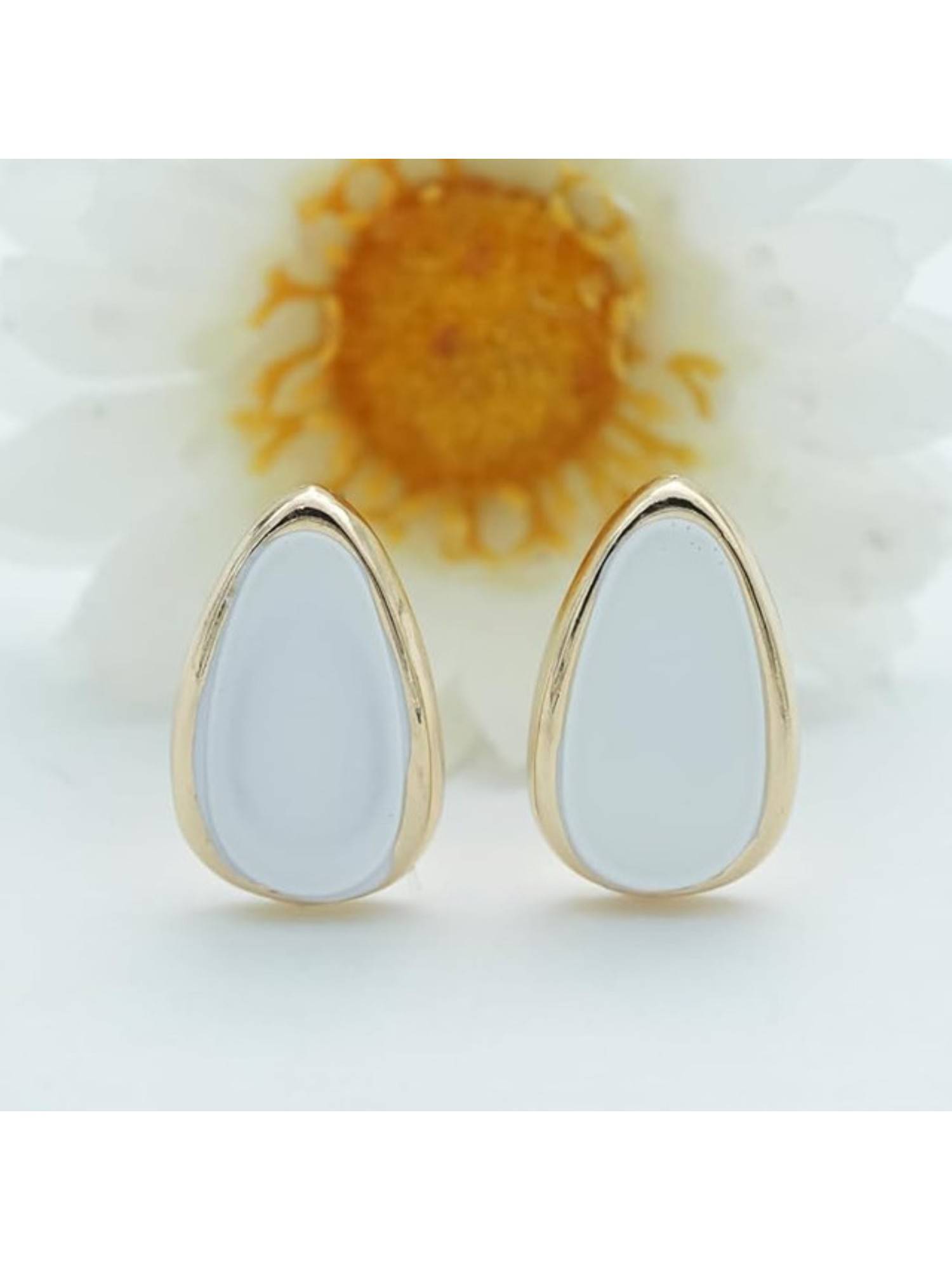 Blysk Jewels Teardrop White Stud Earrings For Women