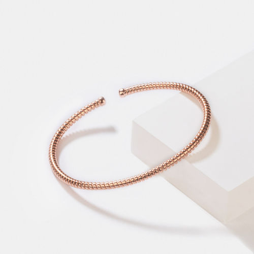 Shaya by CaratLane bangle_bracelets_cuffs : Buy Shaya by CaratLane The Girl  Boss Triangle Charm Bracelet in Rose Gold Plated 925 Silver Online