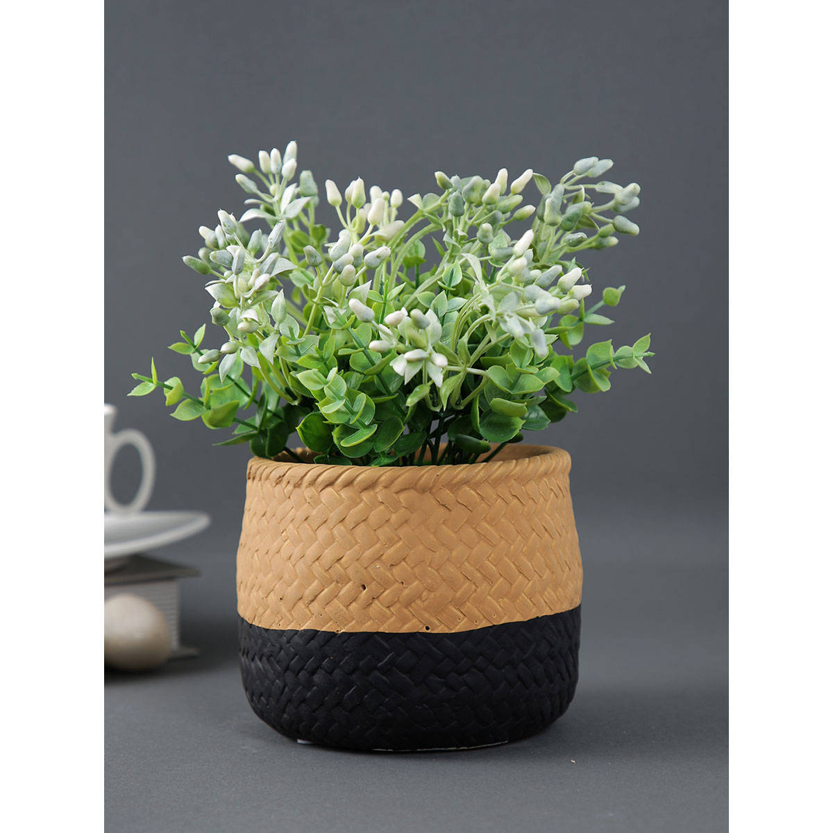 Tayhaa Jute Look Ceramic Planter