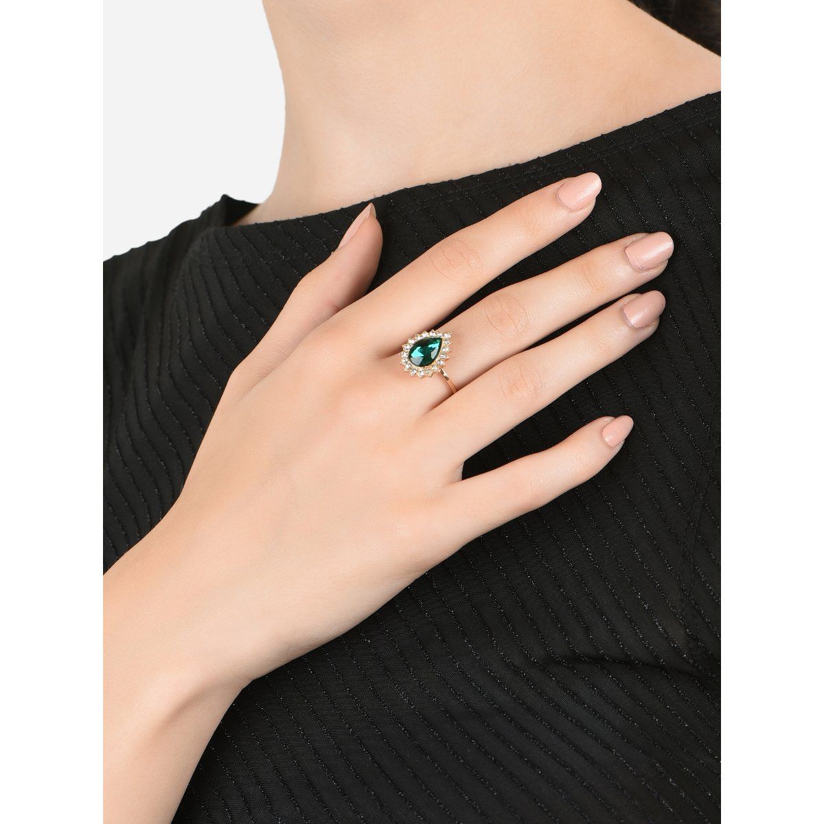 Green colour deals stone gold ring