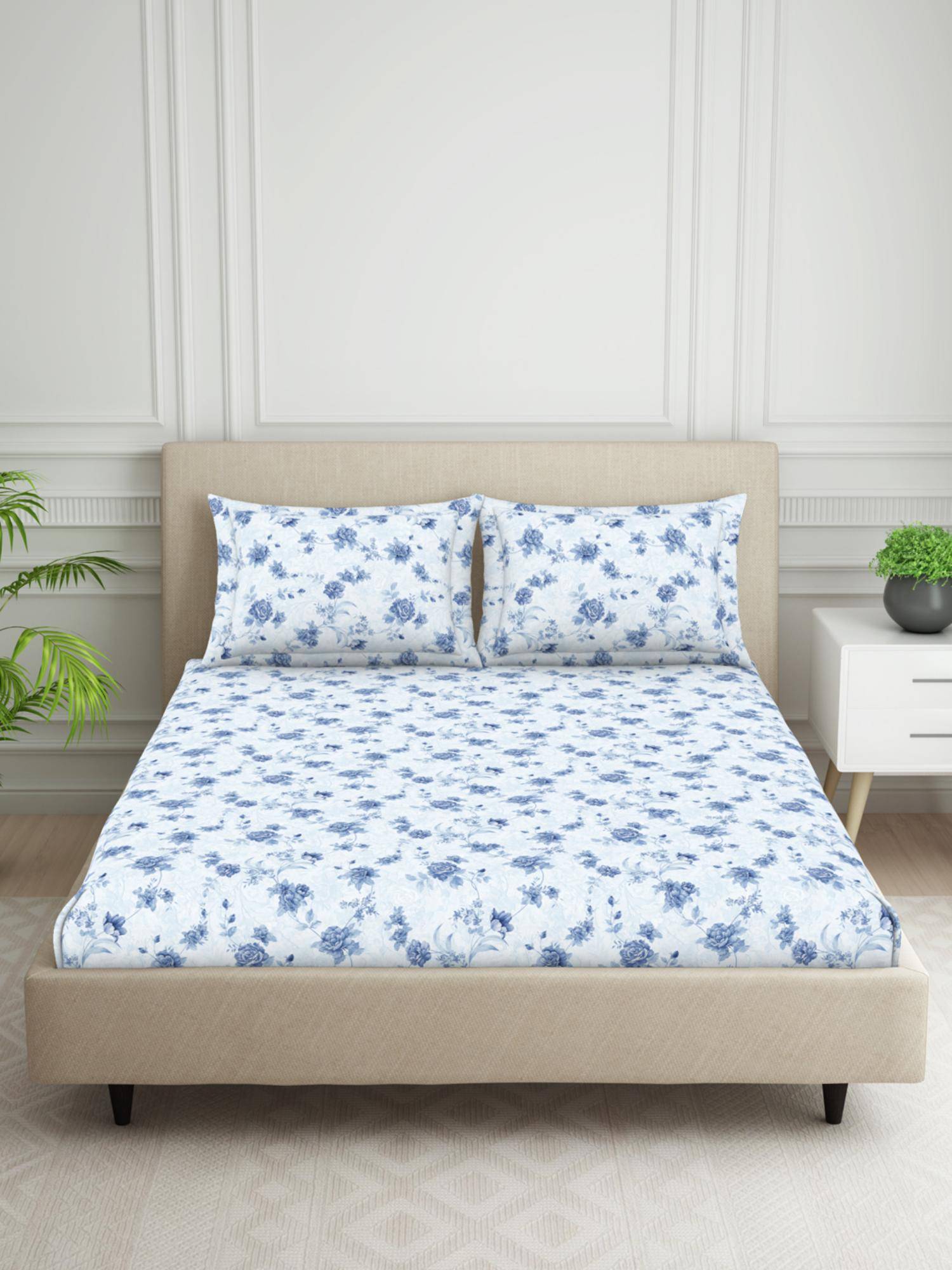 Welspun Harmony Polycotton Floral Double Bedsheet with 2 Pillow Covers- Blue