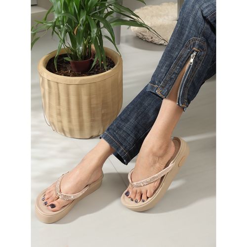 Buy ELLE Fashionable Rose Gold Color Flatform Heel Comfort Embellished  Sandals Online