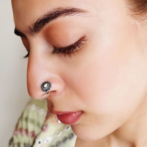Buy Azai by Nykaa Fashion Oxidised Silver Patterned Nose Ring Online