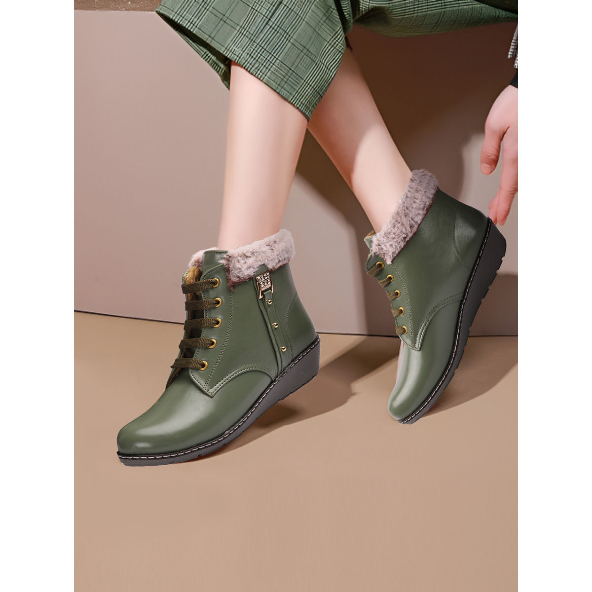 Girls green outlet boots