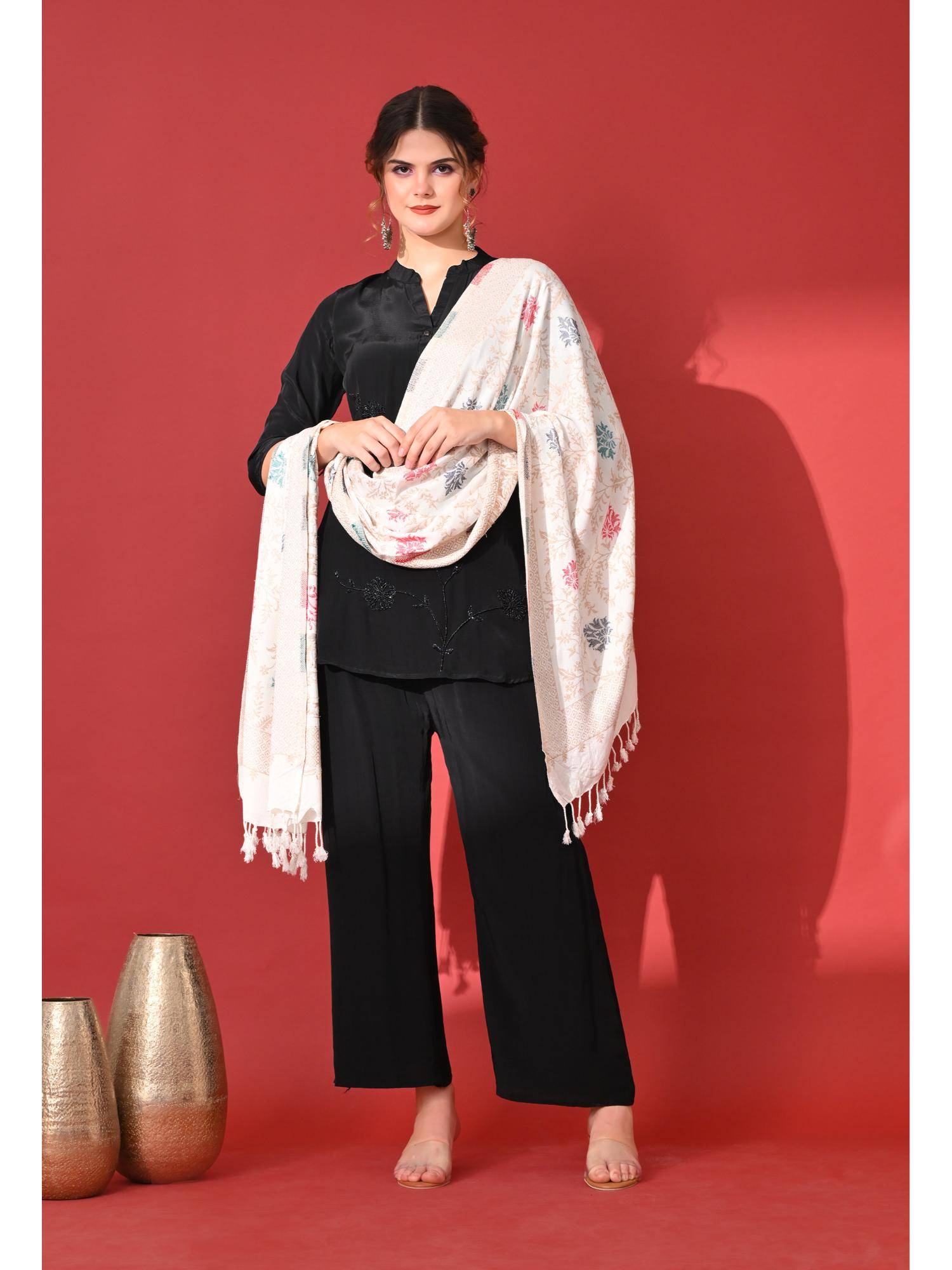 Mizash Women Fine Wool Ethnic Weave Soft Warm Stole