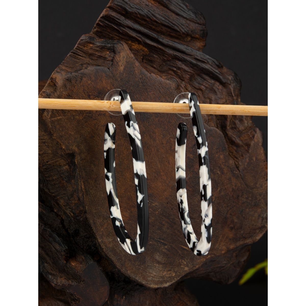 925 Sterling Silver Tribal Grey And White Beaded Hoop Earring