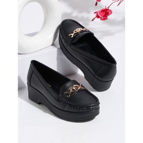 Buy Flat n Heels Women Black Loafers Online