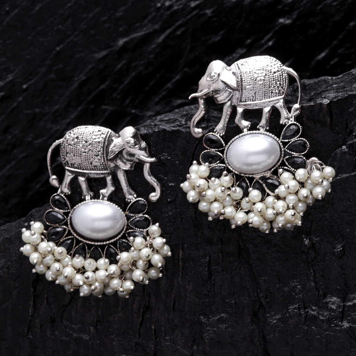 Elephant hot sale drop earrings