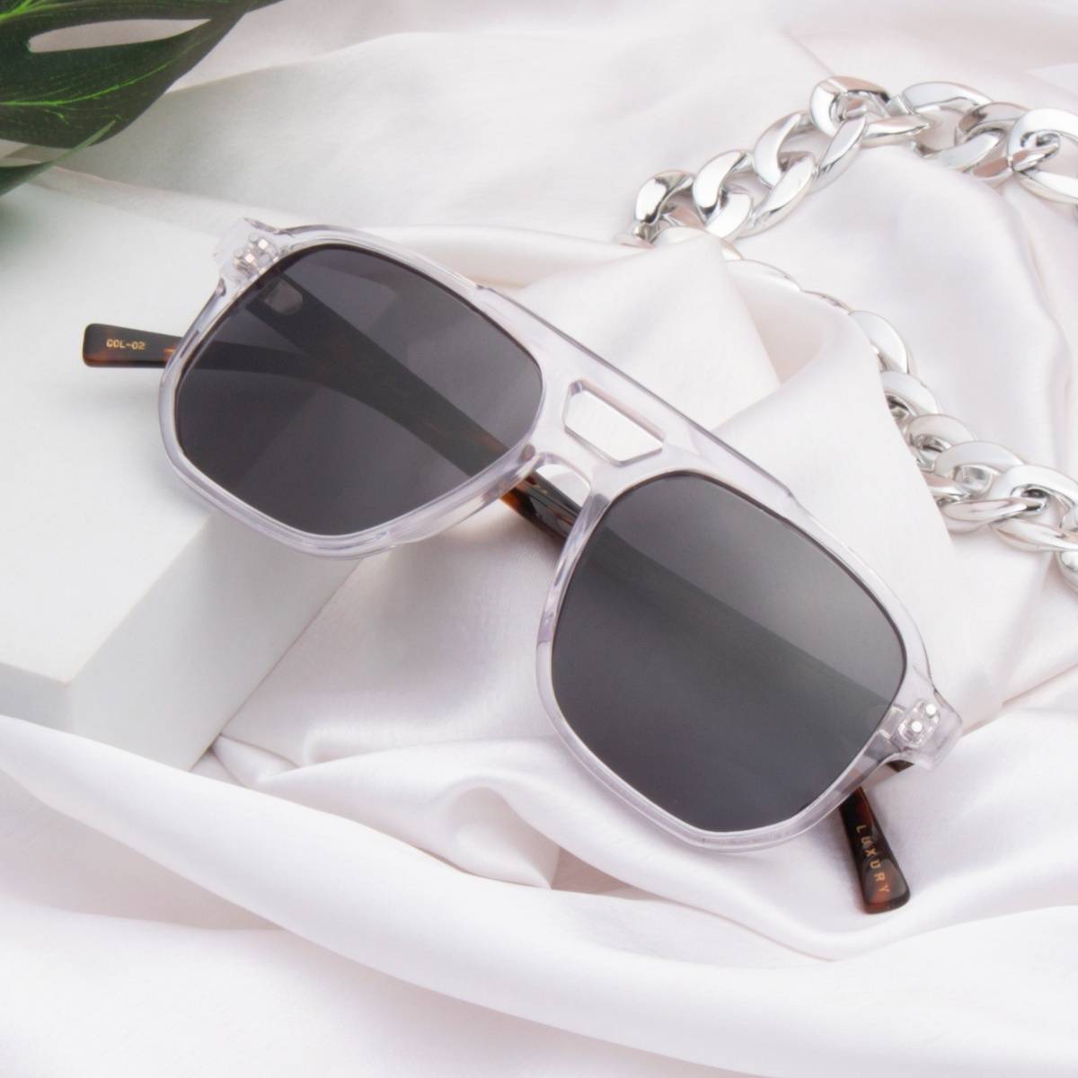 TED SMITH Unisex Black Premium Italian Acetate Sunglasses With Polarized Lenses.