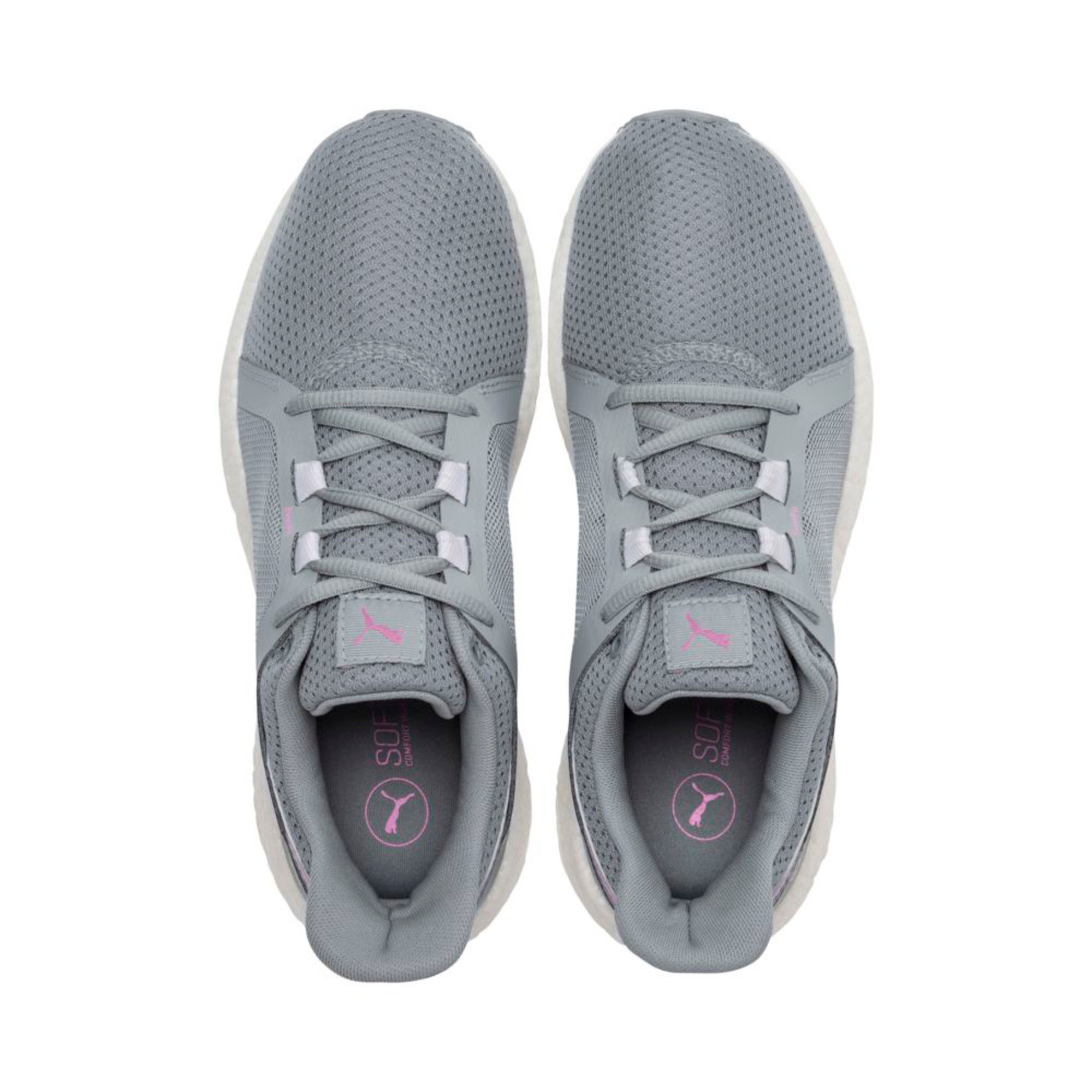 grey tennis shoes womens