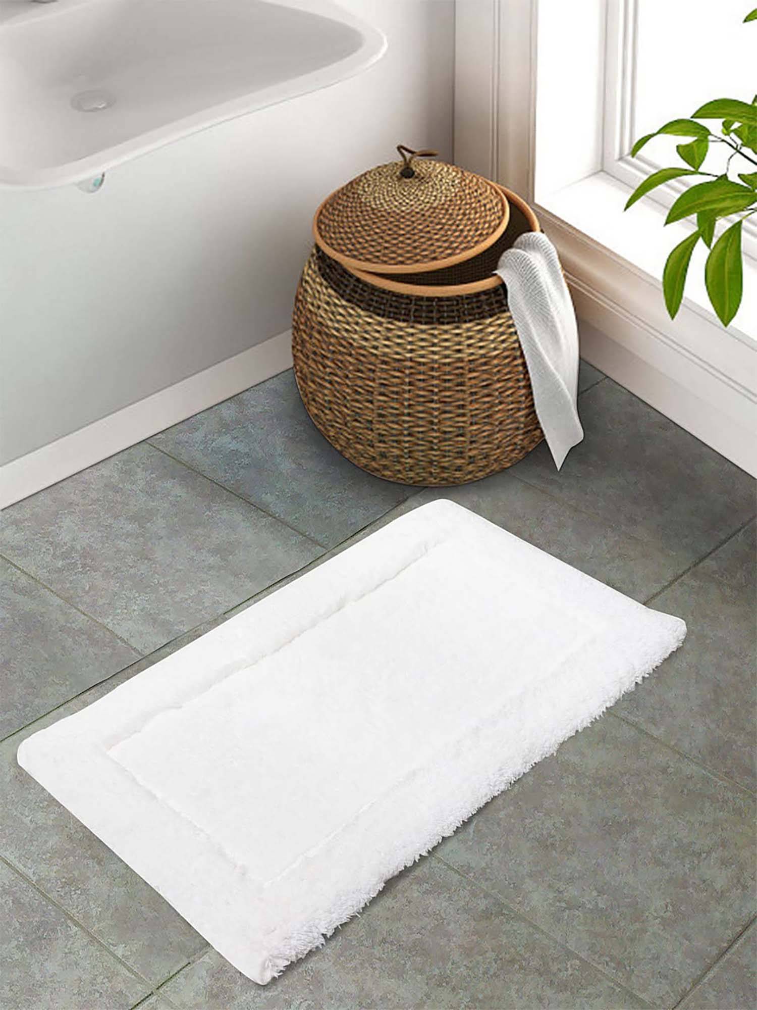 SPACES White Hygro Cotton 2000 Gsm Machine Tufted Premium Bath Mat (L)