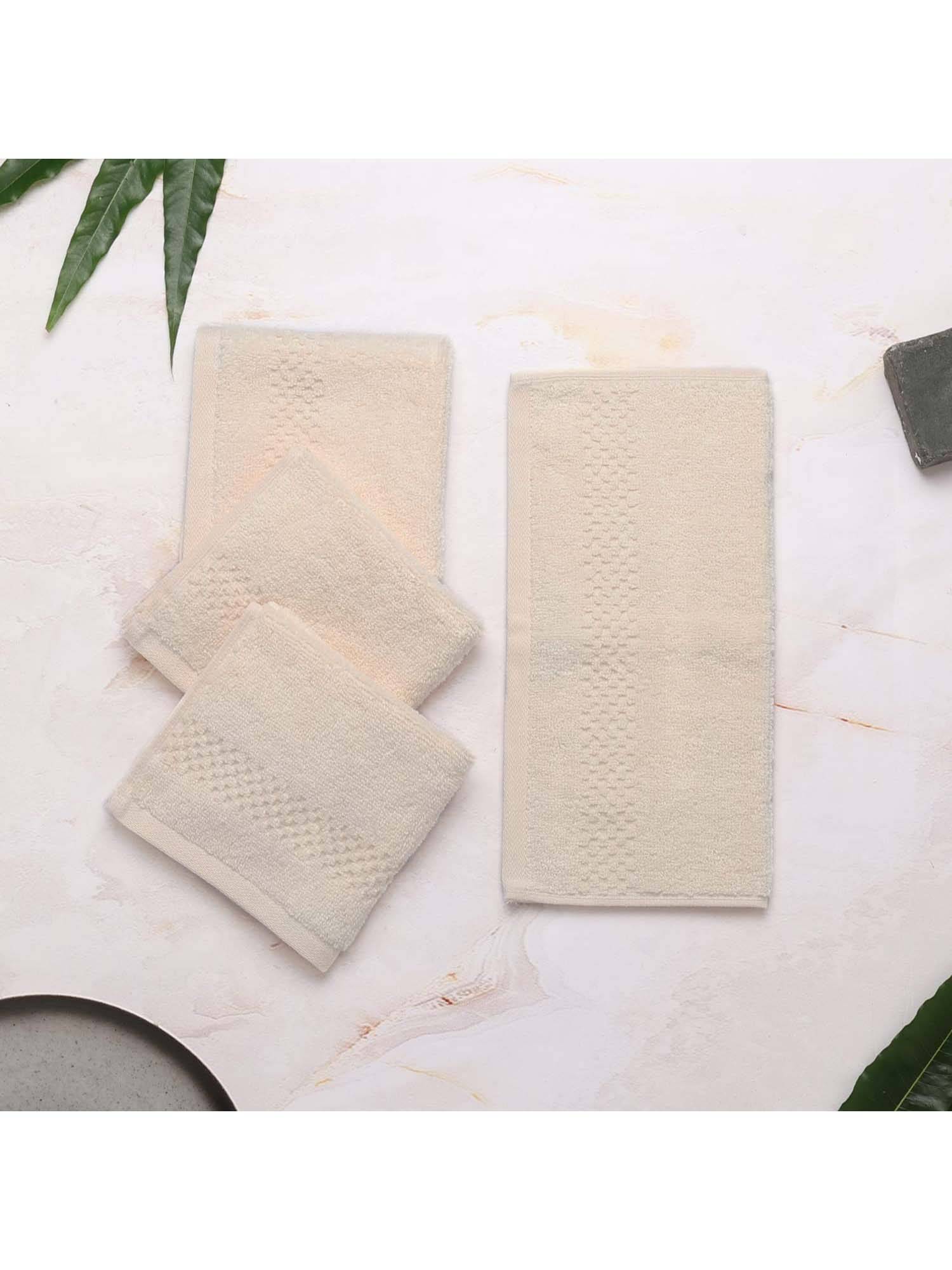 SPACES Ivory Swift Dry Cotton 450 Gsm Dobby Weave Plain Face Towels (Pack of 4)