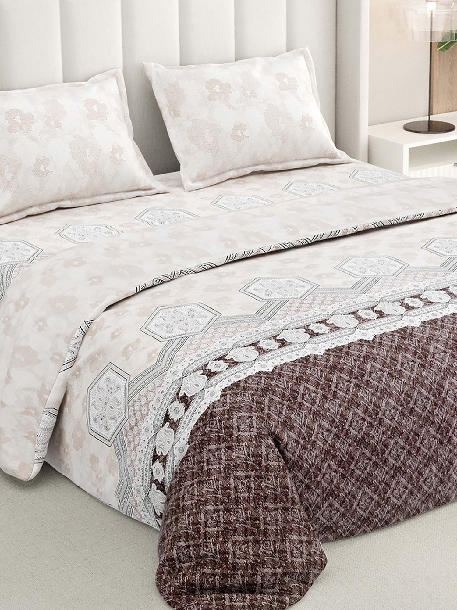 RIVERMOOR White 144TC Polycotton Bedsheet with 2 Pillow Covers (Double)