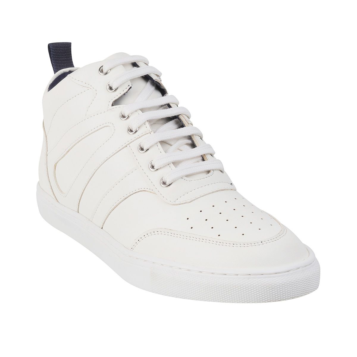 Buy Men White Casual Sneakers Online | SKU: 71-9026-16-40-Metro Shoes