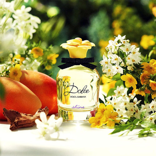 Купить оригинал DOLCE & GABBANA DOLCE SHINE EAU DE PARFUM в Parfumer.kg Большой выбор и лучшие цены! Элитная парфюмерия в Бишкеке с бесплатной доставкой.