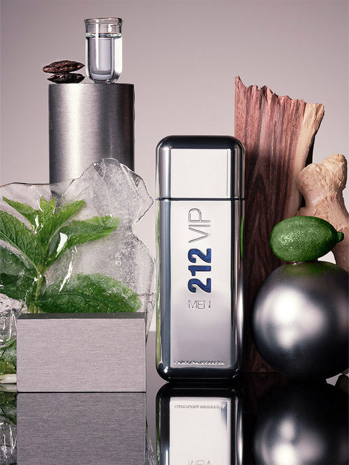 Buy Carolina Herrera 212 VIP Men Eau De Toilette Online