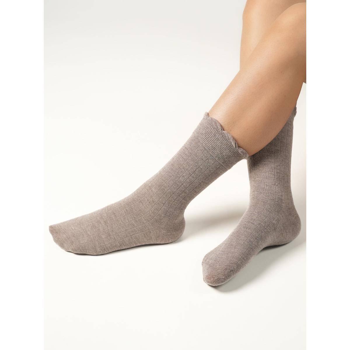 Theater Women Light Grey Plain Socks