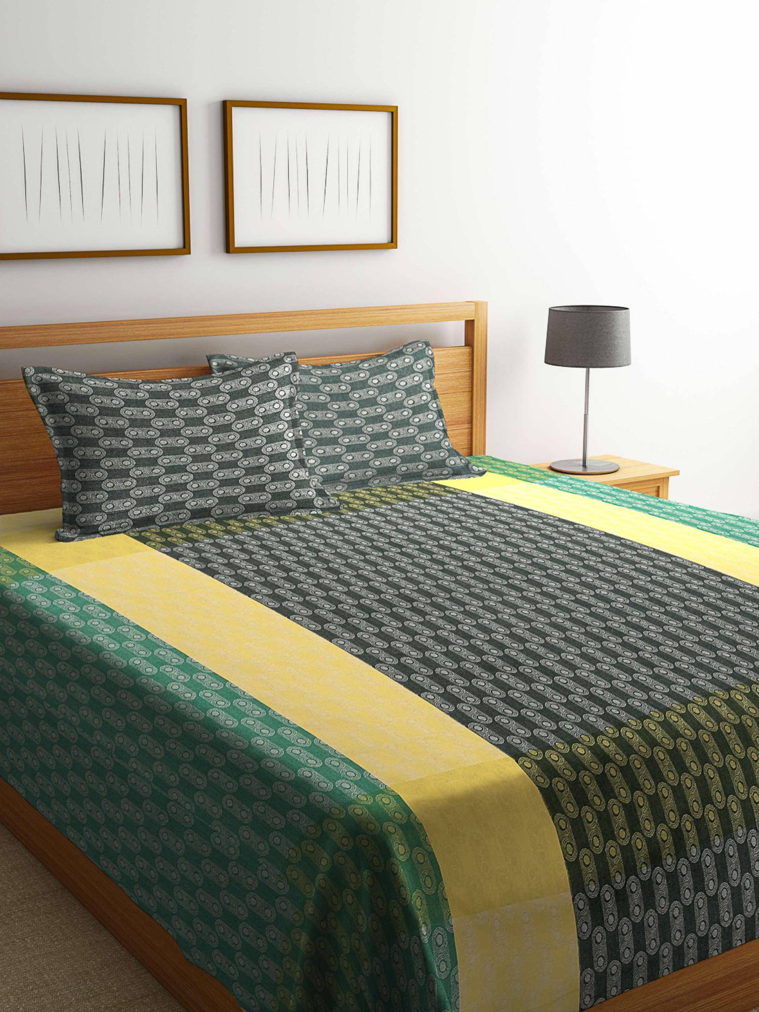 FABINALIV Multi-Color Geometric Handwoven Bedcover with 2 Pillow Covers (King)