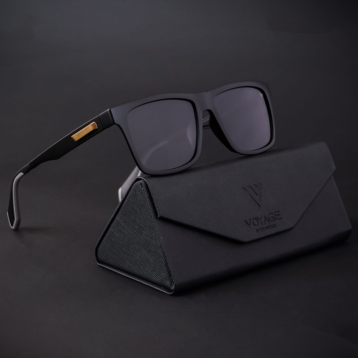 Buy Voyage Polarized & UV Protected Black Wayfarer Sunglasses for Unisex  Adult - 19072MG4142 online