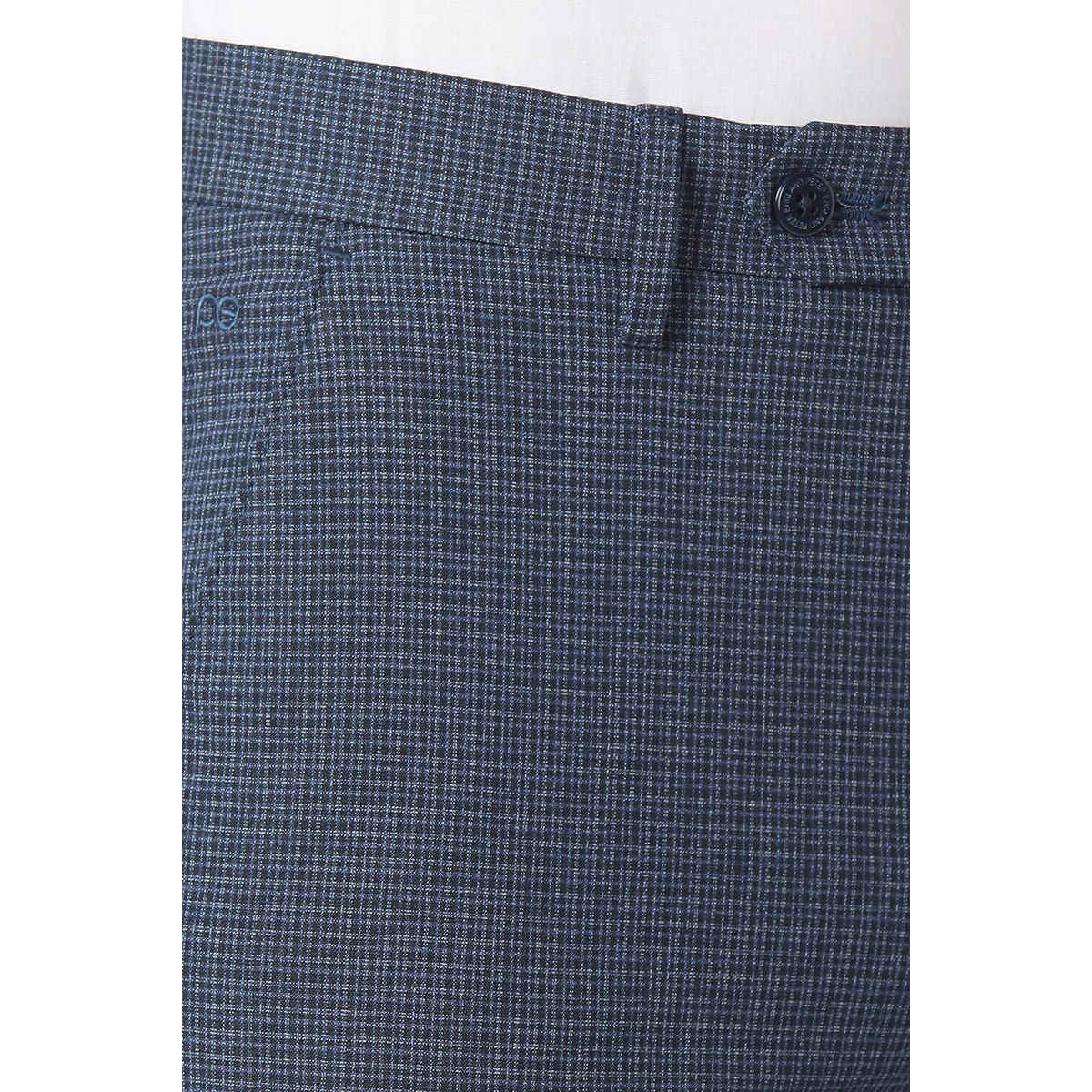 Buy Checked Slim Fit Trousers with Insert Pockets Online at Best Prices in  India - JioMart.