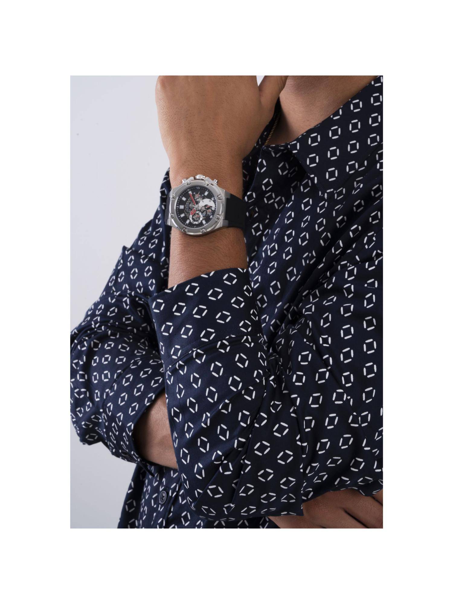 Buy Guess Men Gs Third Gear Black Dial Analog Watch - GW0334G1 (M