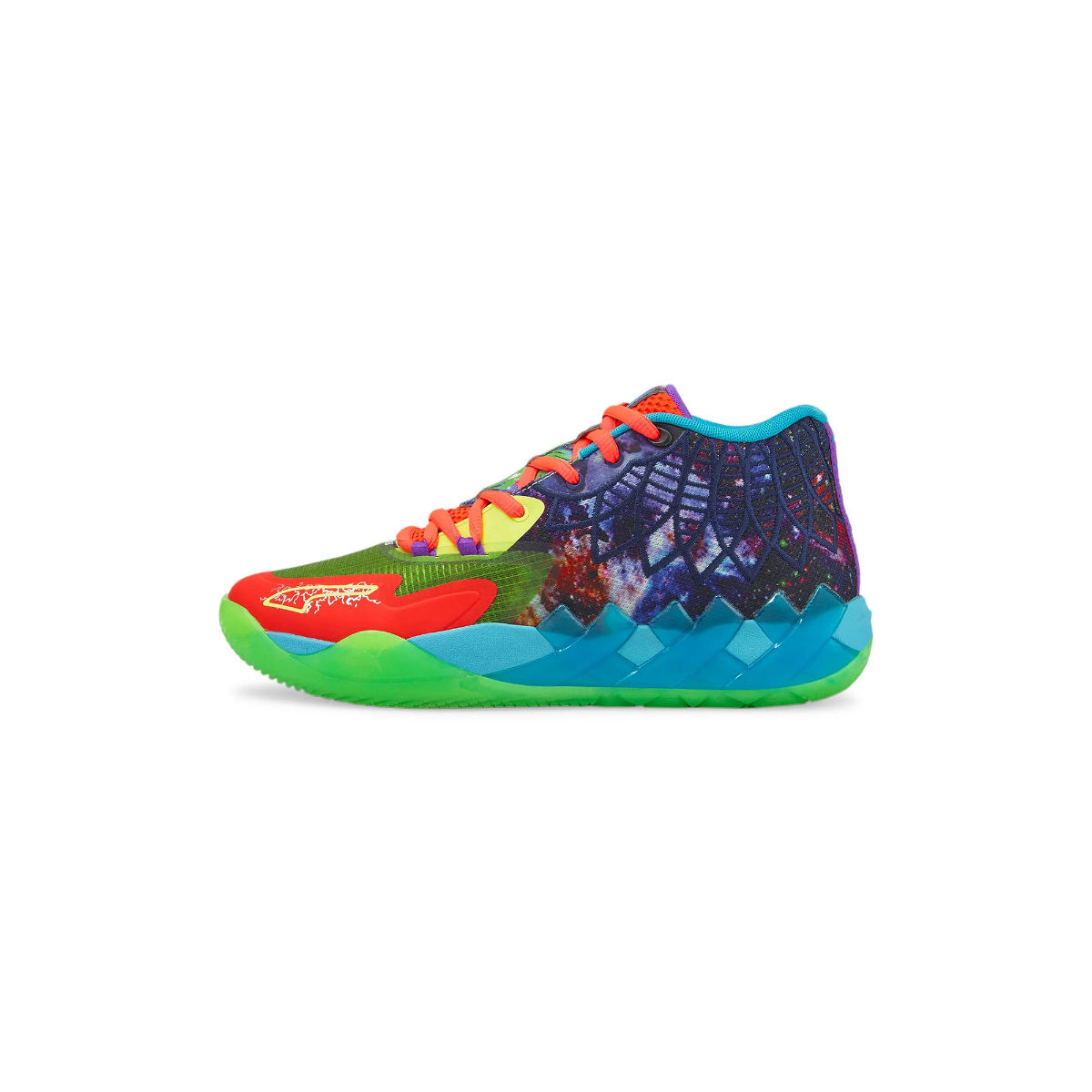 2 different color basketball shoes cheap