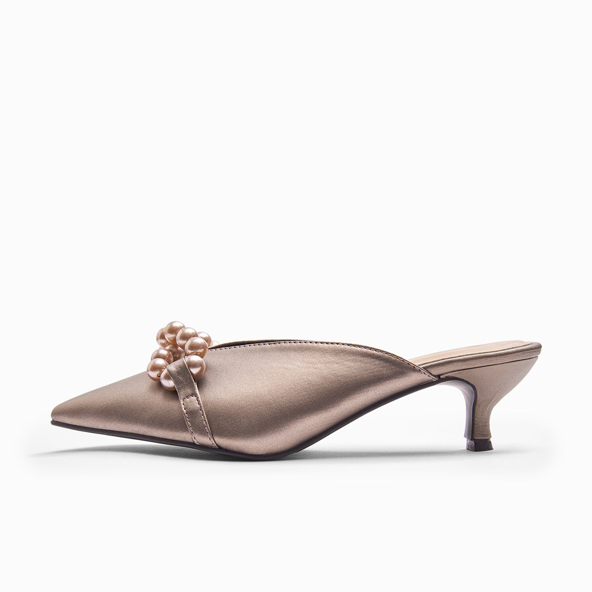 Kitten heel discount mules with bow