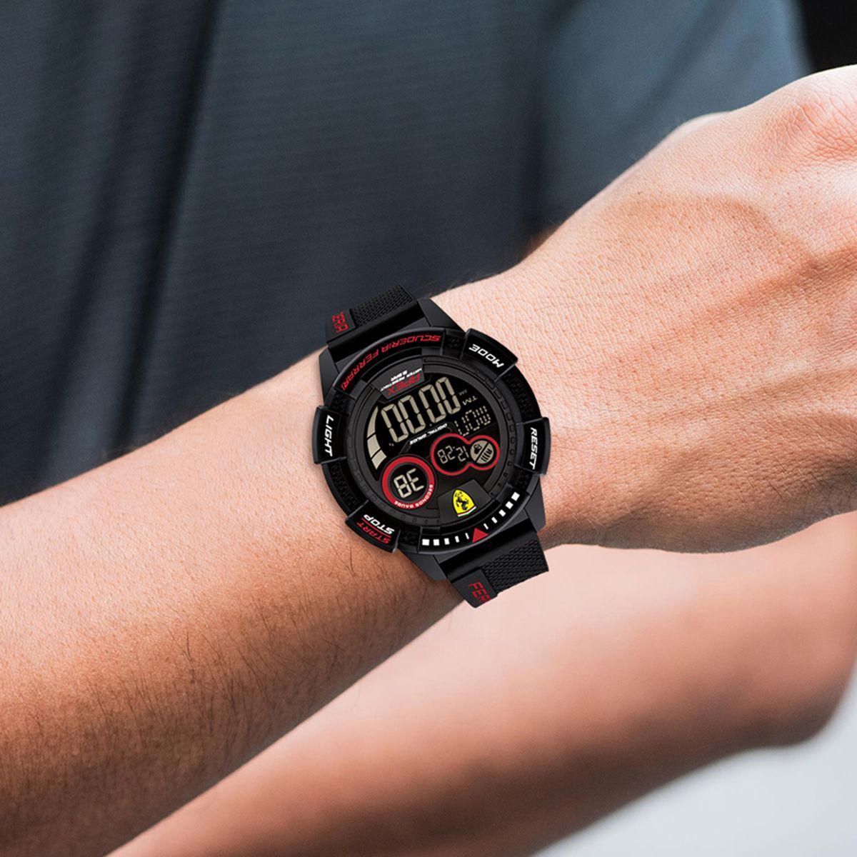 Buy Scuderia Ferrari Apex Superfast 0830856 Digital Black Dial