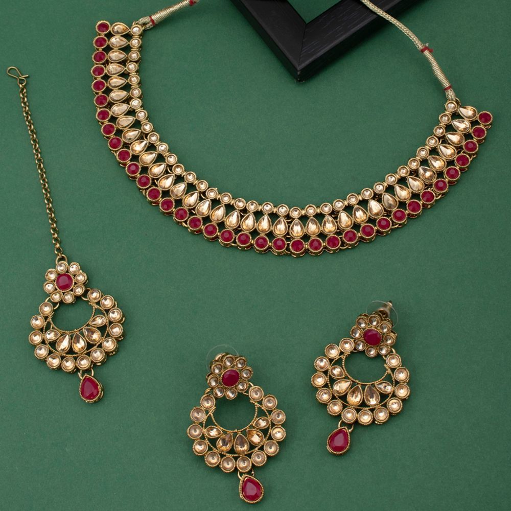 Sukkhi Dazzling Lct Gold Plated Choker Necklace Set (SKR73354)