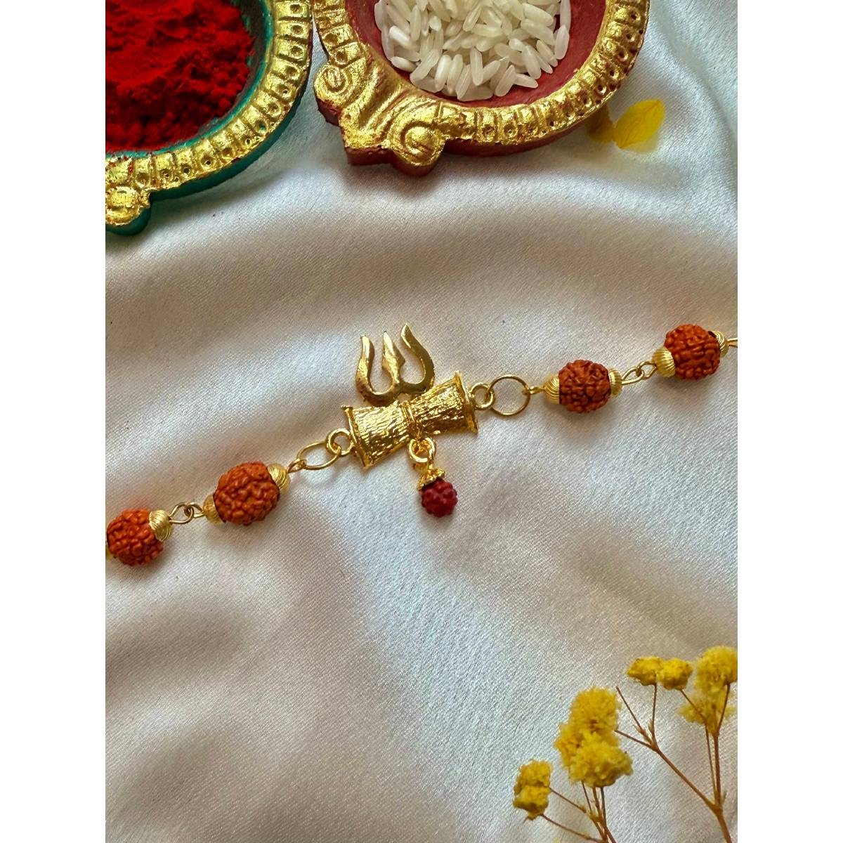 ISHKAARA Rudraksh With Damru Rakhi -Brown