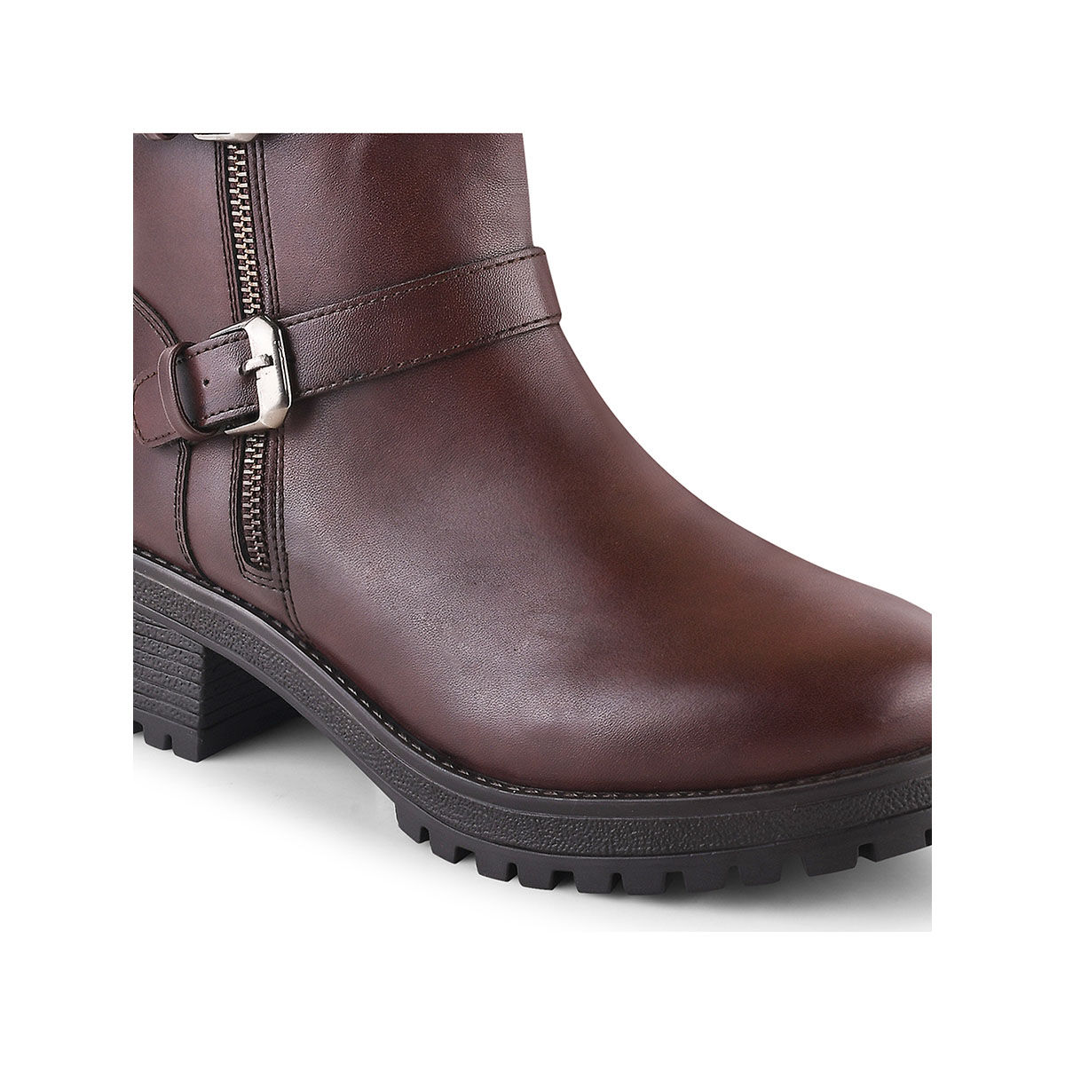 tie up brown boots
