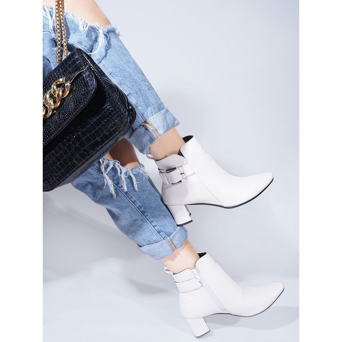 Bottines online blanches chaussea
