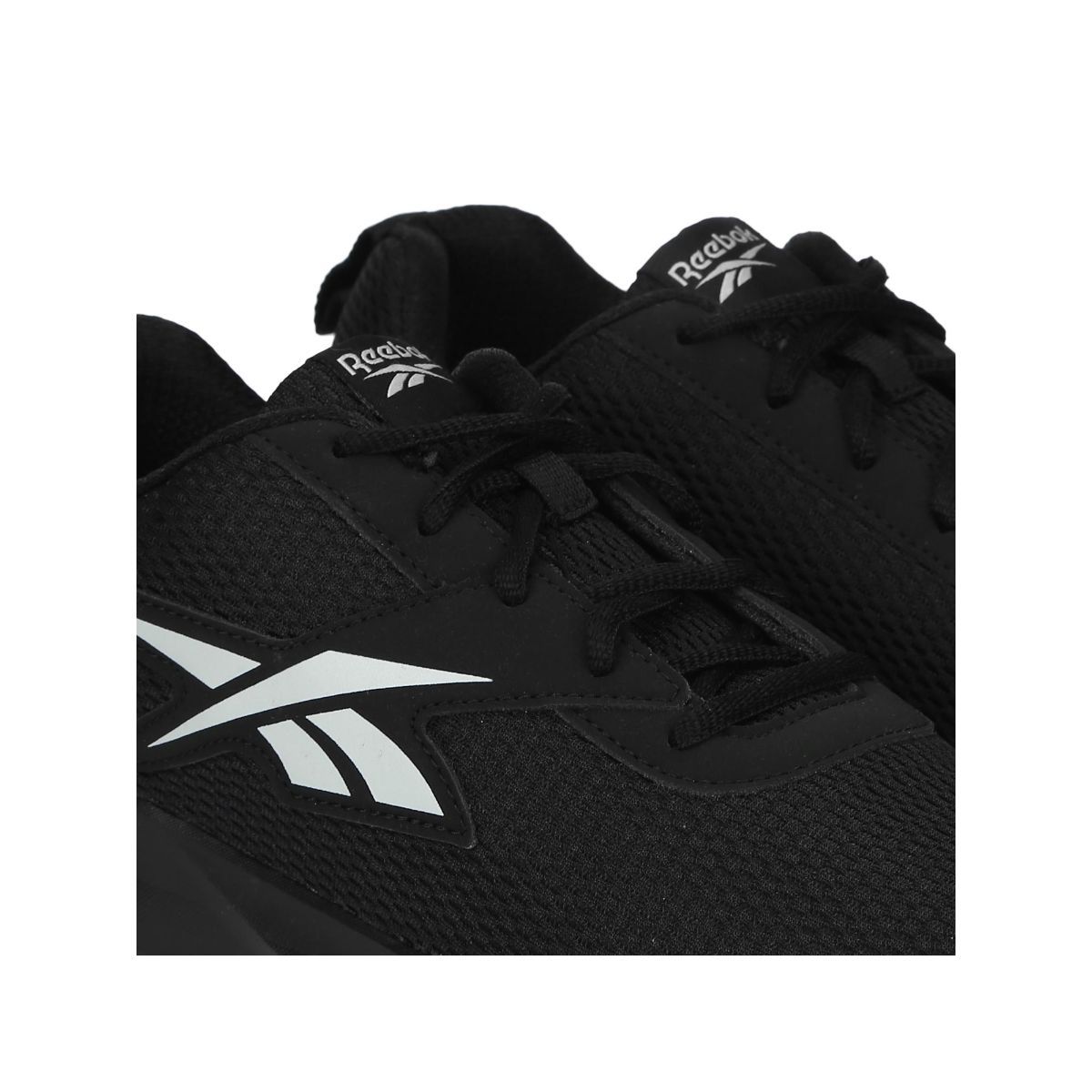 reebok voyager 1.0 running shoes black