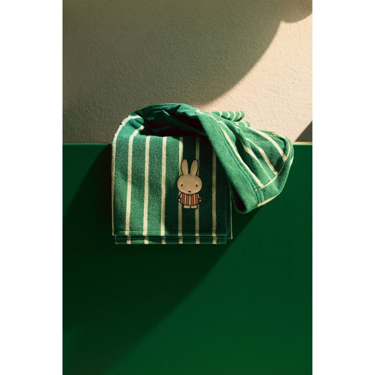 H&M Unisex Green Appliqud Baby Towel Cape (One Size)