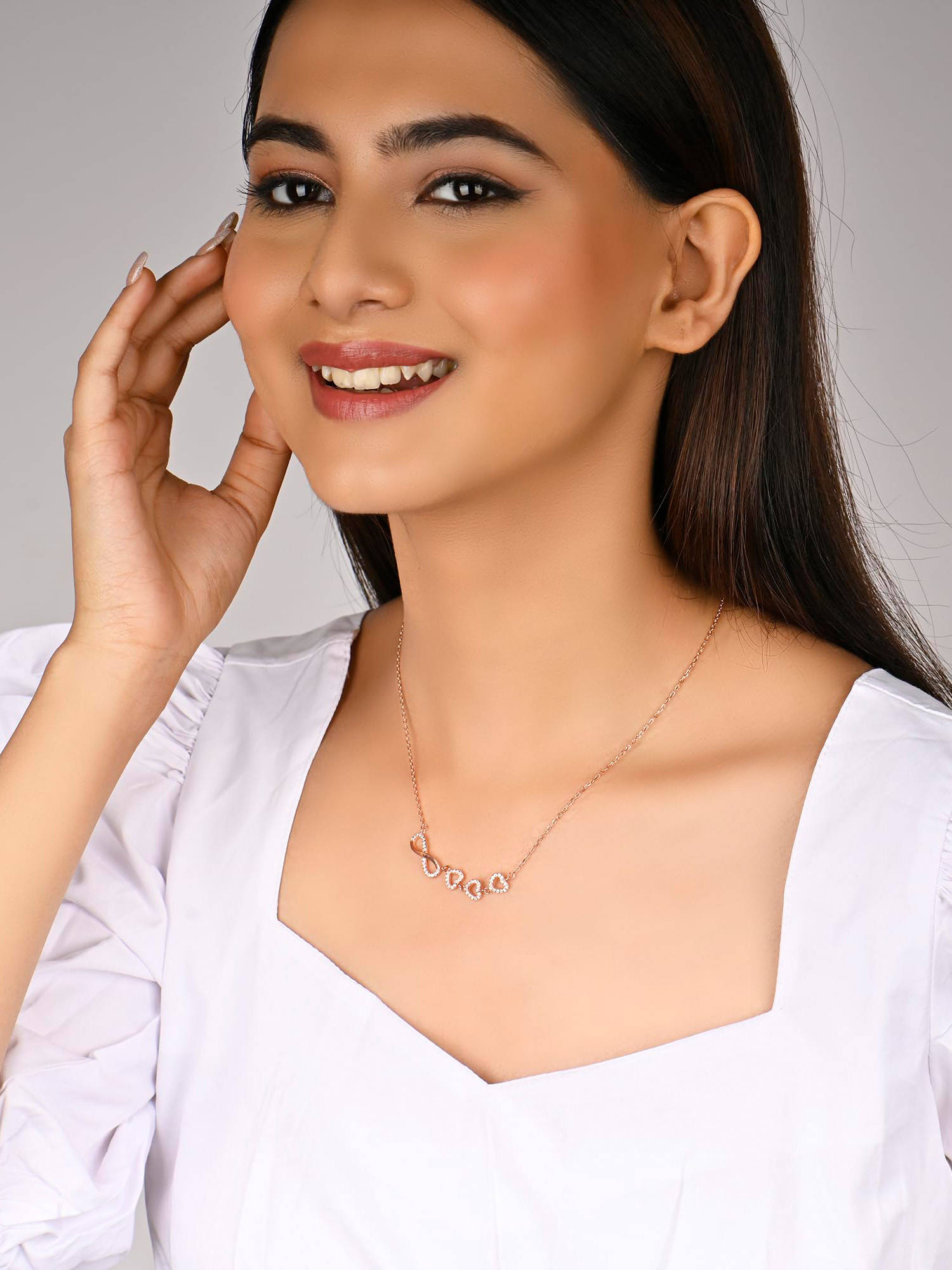 RACHIVA 925 Sterling Silver Infinity Heart Zircon Pendant