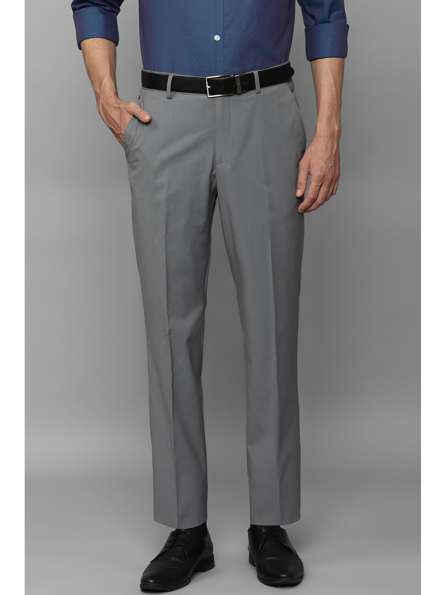 Buy Men Grey Super Slim Fit Textured Flat Front Formal Trousers Online -  581898 | Louis Philippe