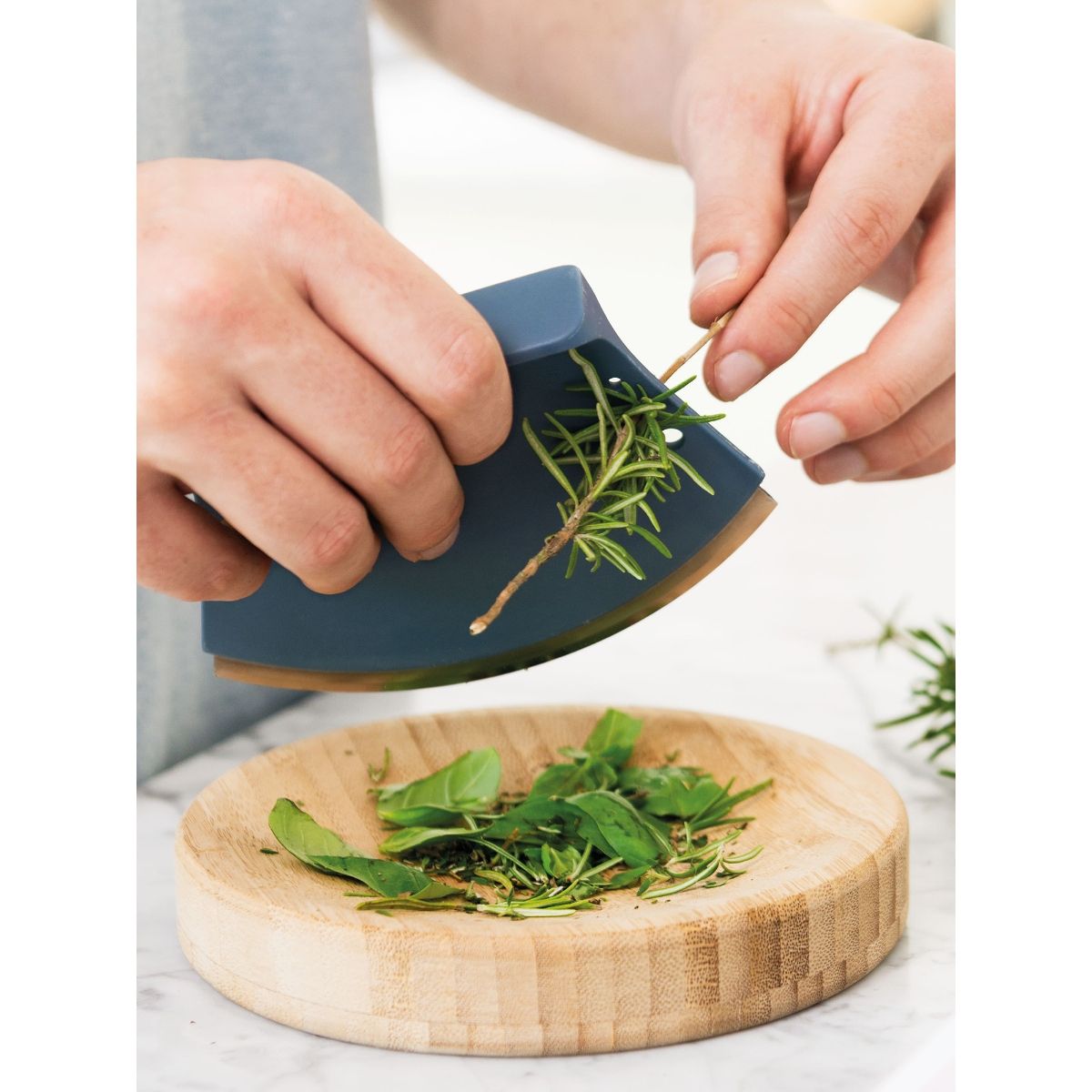 BergHOFF Leo Herb Cutter Set Buy BergHOFF Leo Herb Cutter Set Online at Best Price in India Nykaa