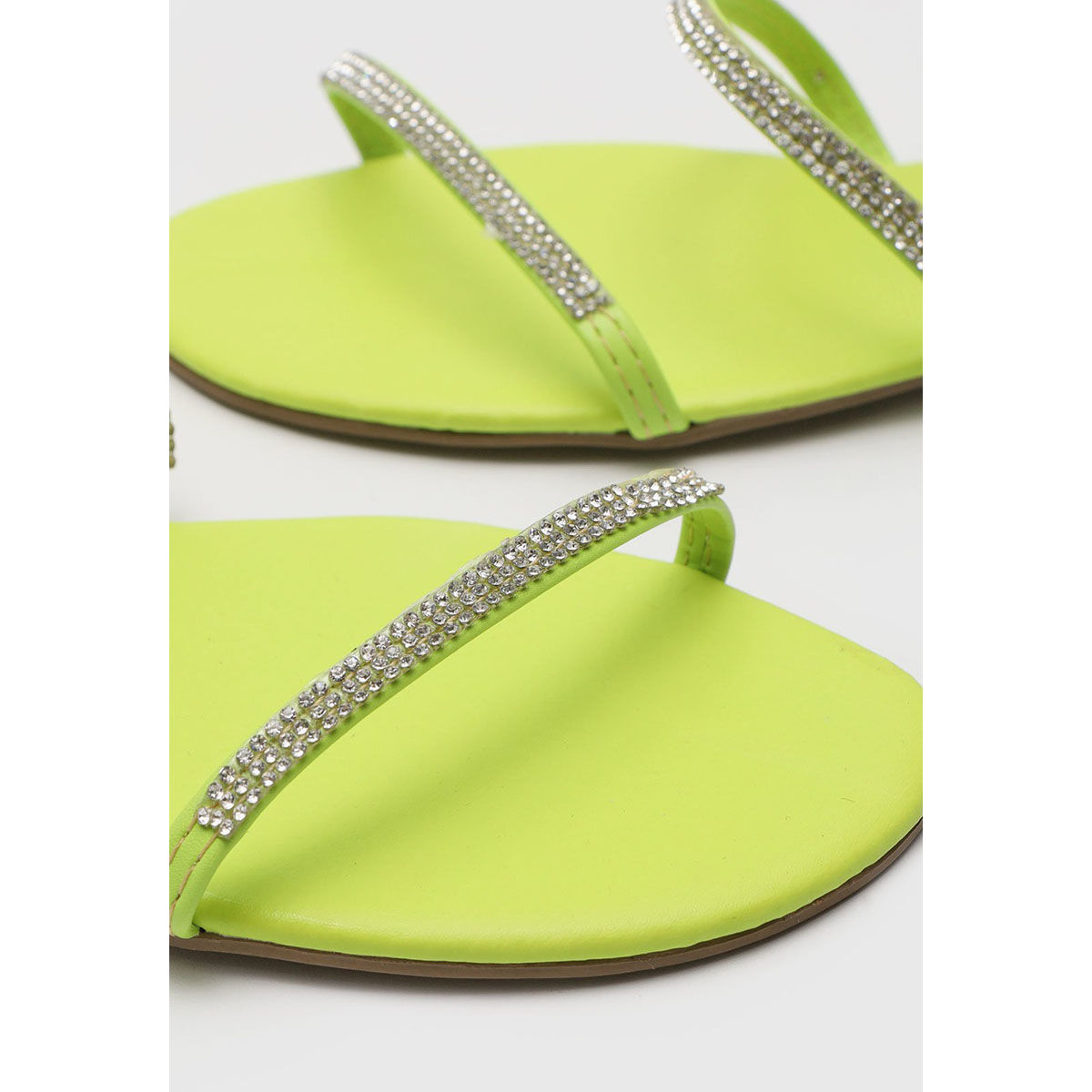 Lime green best sale sandals near me