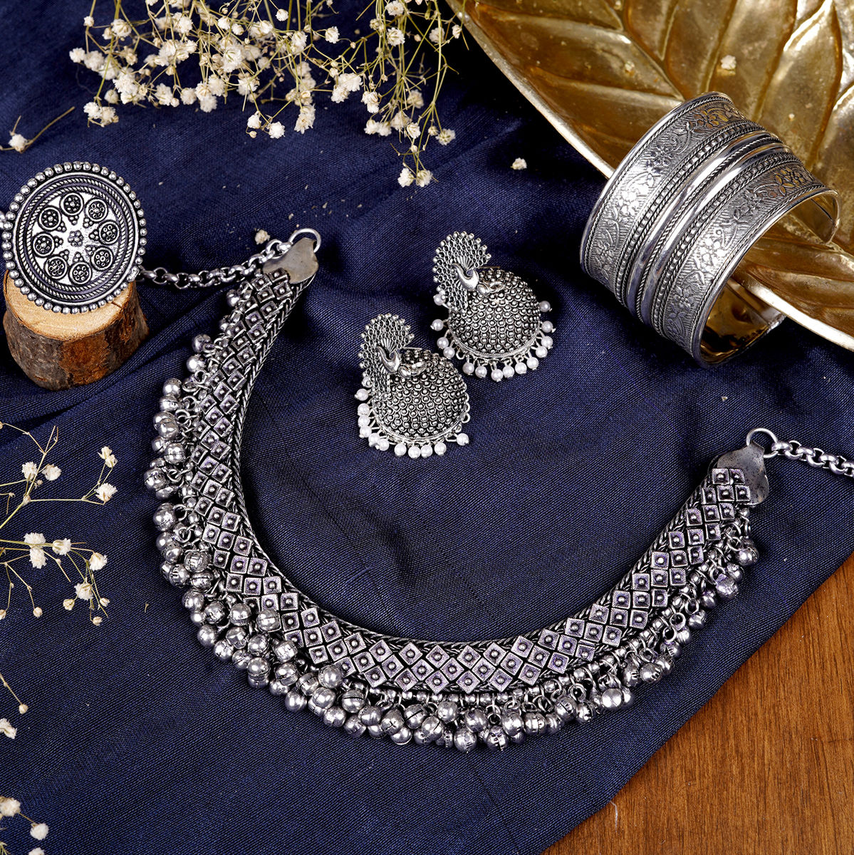 Buy Teejh Niharika Metallic Silver Oxidised Jewellery Gift Set Online