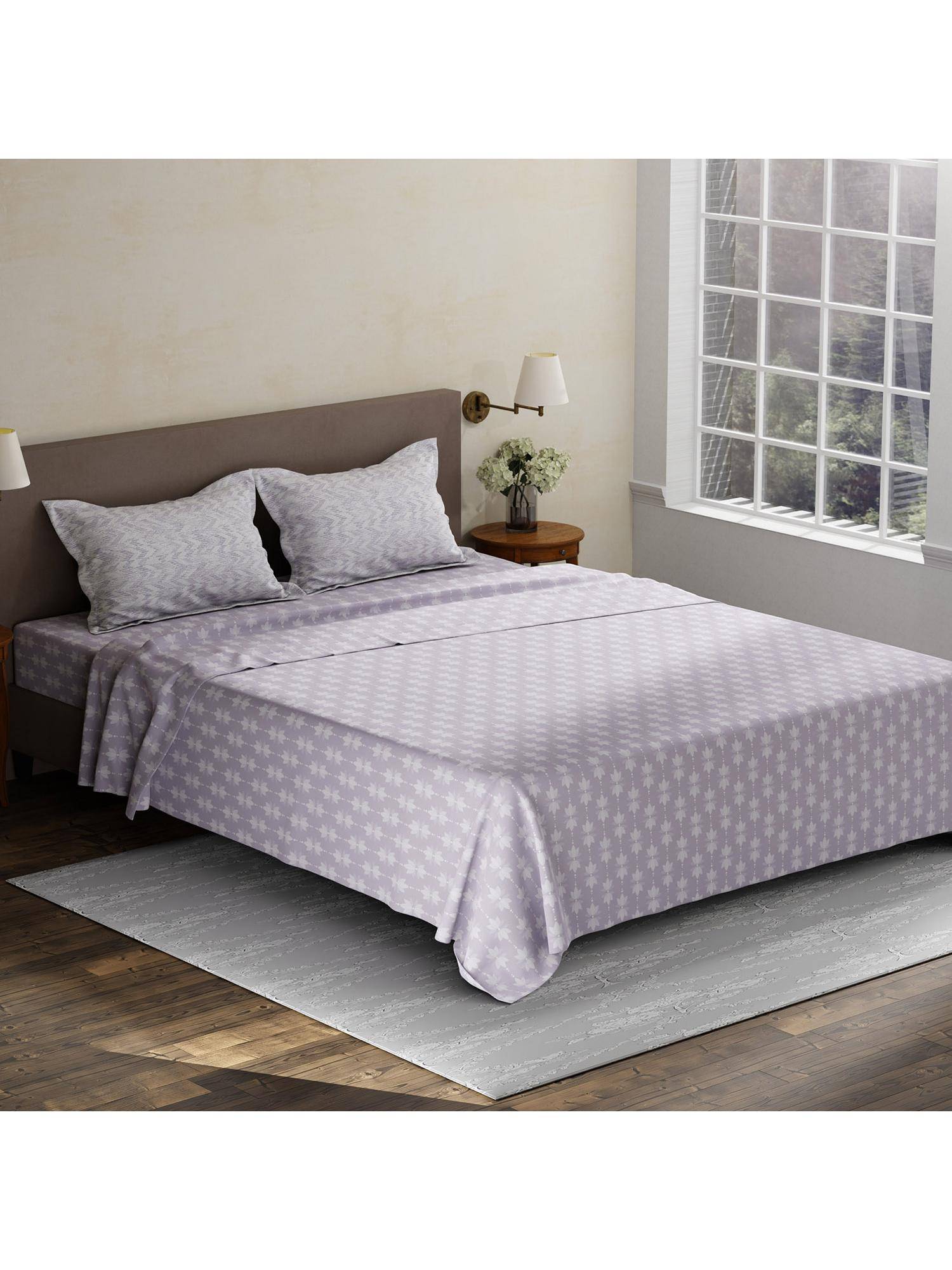 Layers Pristine Cotton 180 TC Grey Floral King Bedsheet with 2 Pillow Covers