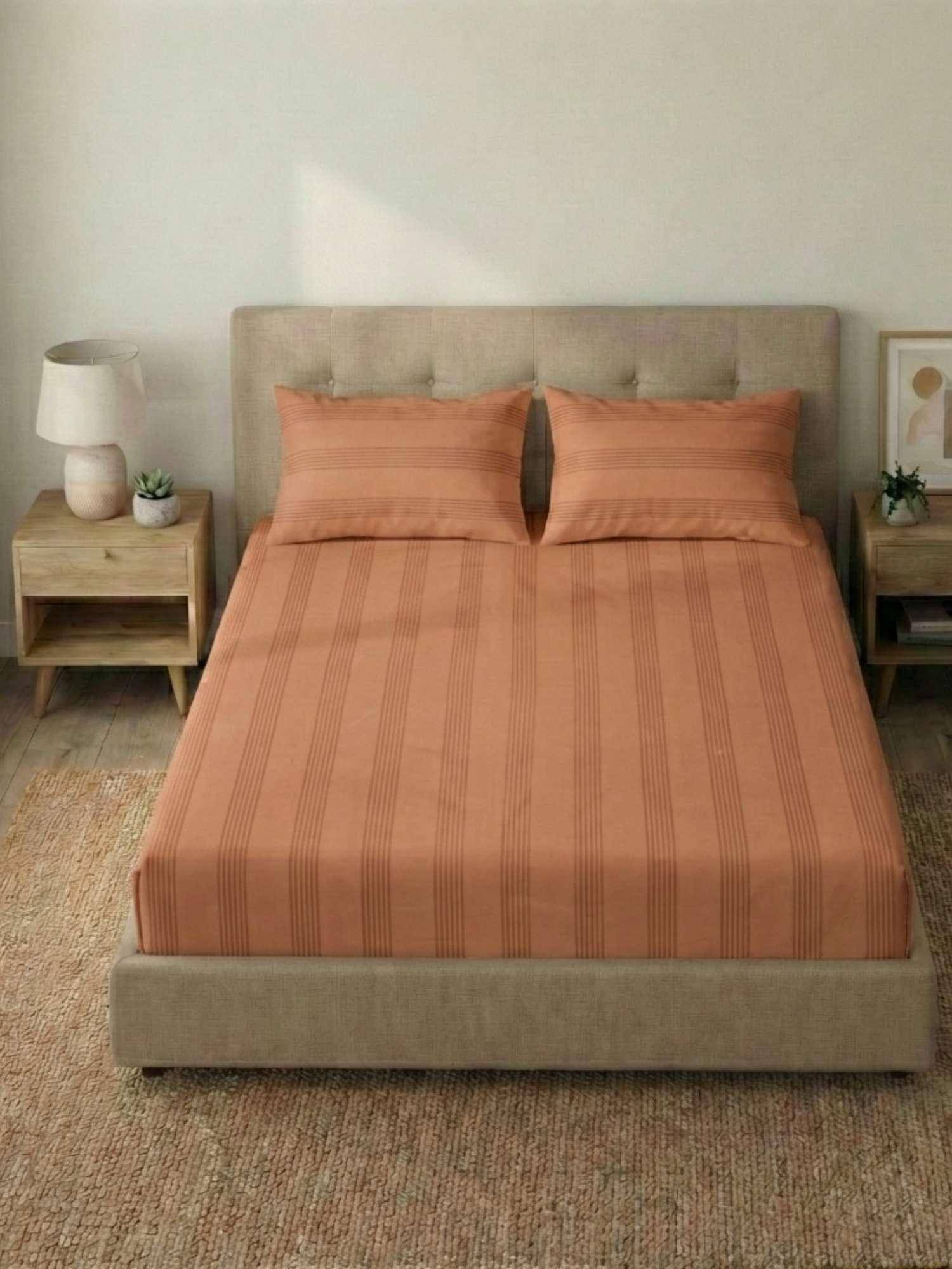 Reysha Jacquard Amberdust 400 TC Cotton King Bedsheet with 2 Pillow Cover