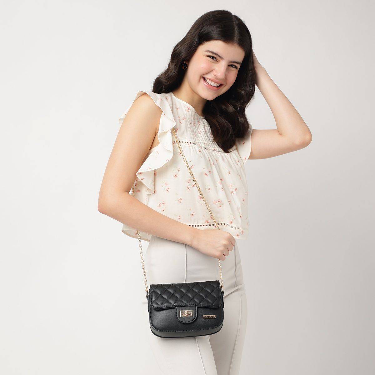 Quilt Chain Sling for Women