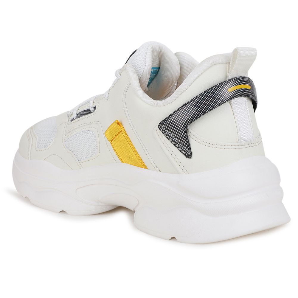 Buy Campus Brownie Off White Running Shoes Online