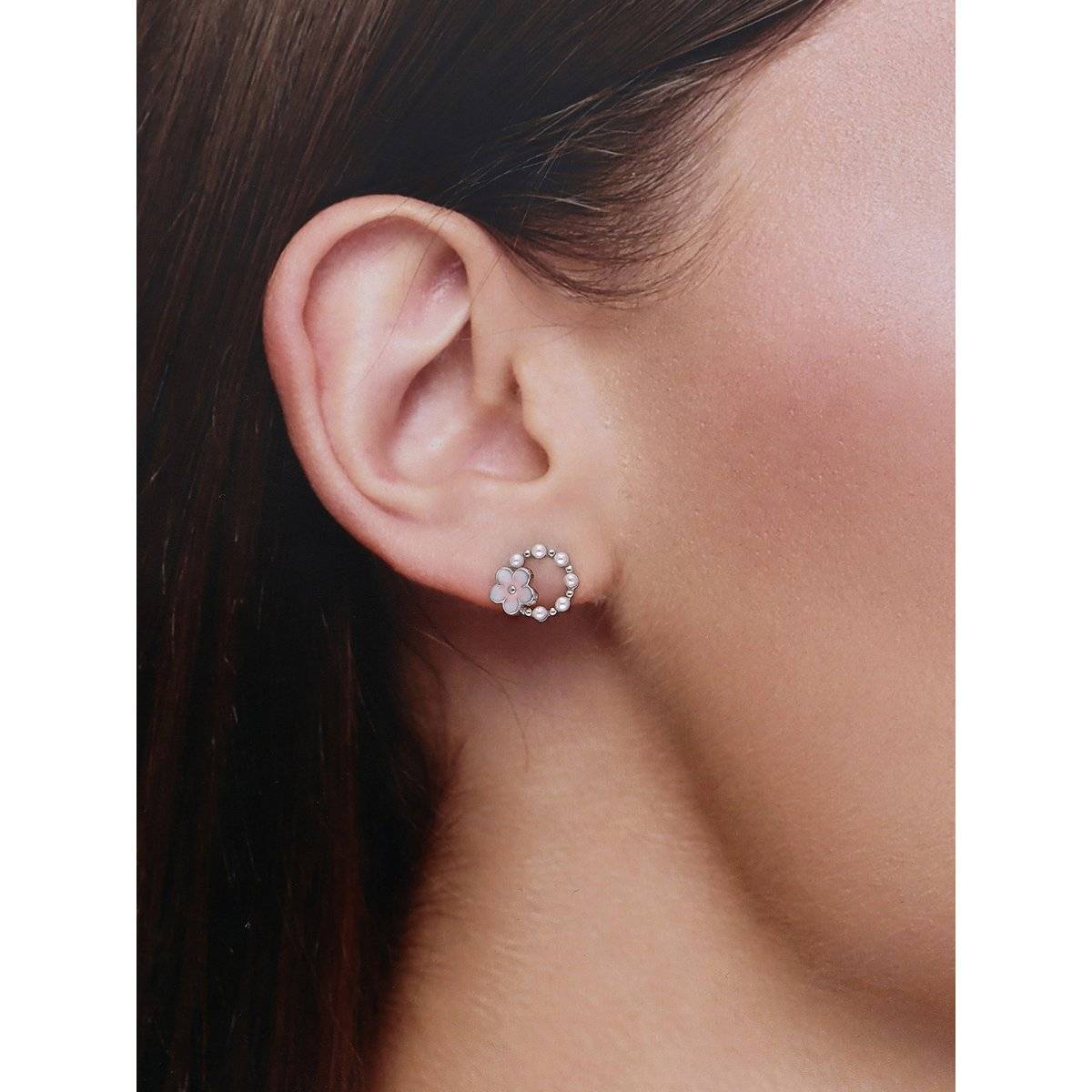 Kai Jewel Chic Floral Pearl Silver Earrings