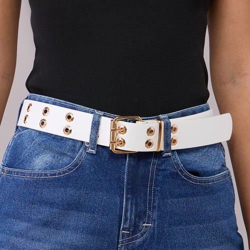 Buy Pipa Bella by Nykaa Fashion White Solid Double Eyelet Square