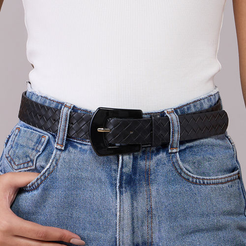 Pipa Bella by Nykaa Fashion Black Woven Textured Buckle Jeans Belt