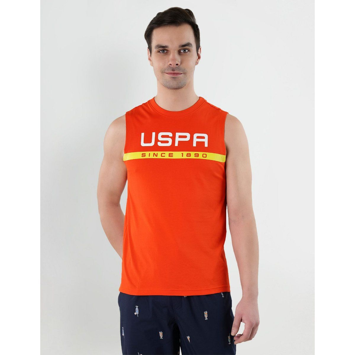 Uspa vest outlet